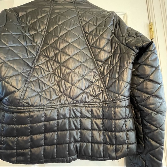 H&M Black quilted cropped jacket size 14 - Picture 9 of 10